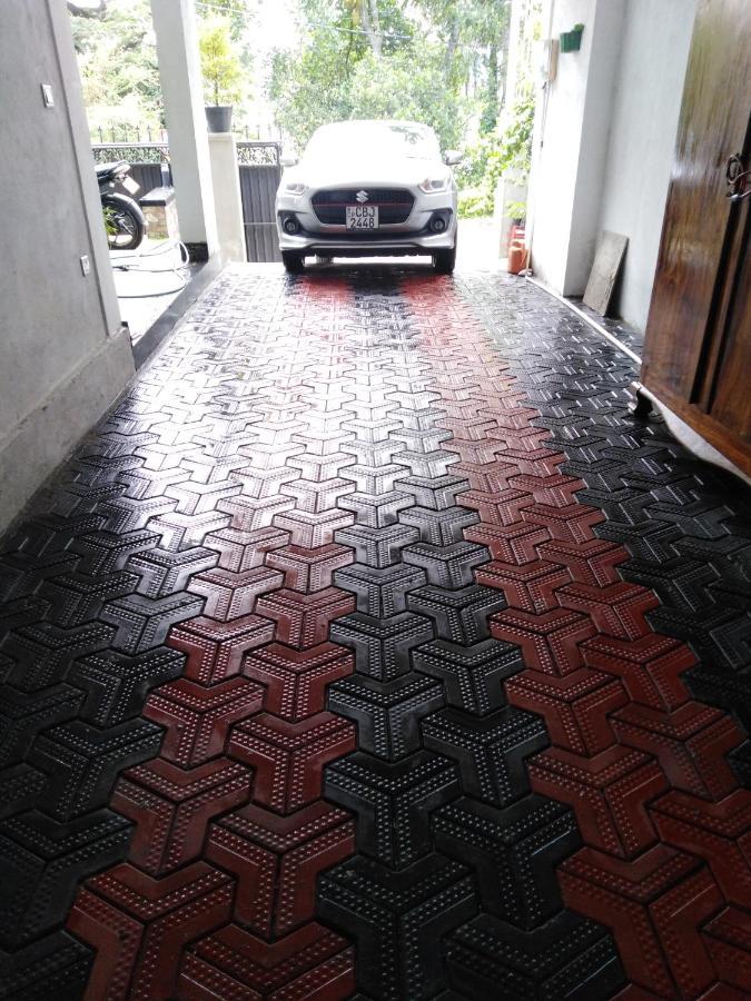Y&Y Residence Kandy Exterior foto