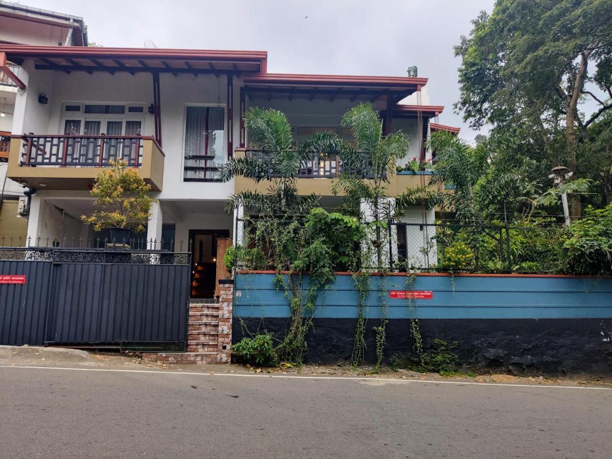 Y&Y Residence Kandy Exterior foto